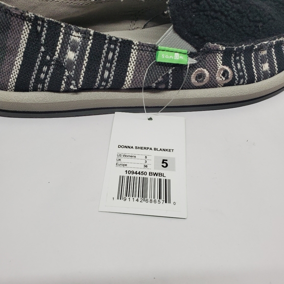 SANUK Donna Sz 5 sherpa blanker slip on loafer - Picture 2 of 8